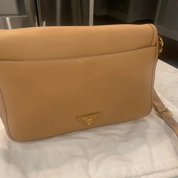 REAL Prada Pattina Crossbody - Picture 2 of 3